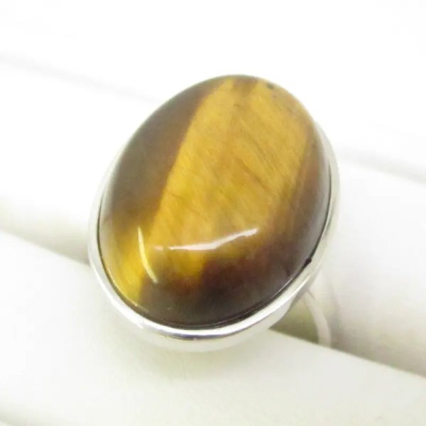 Tygrysie Oko w srebrze rodowanym - pierścionek owal (Rozmiar Jubilerski 18) z regulacją