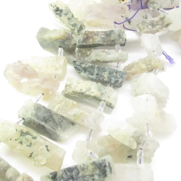 Agat surowy bryłki - nieregularne (sztuka)