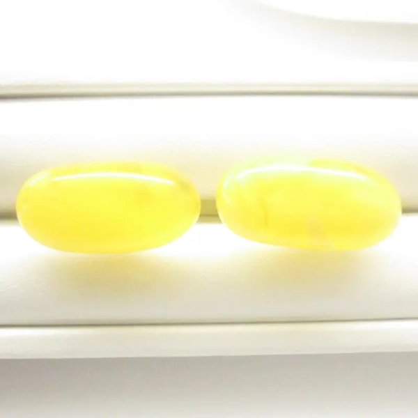 Bursztyn Mleczny w srebrze - spinki do mankietów owalne