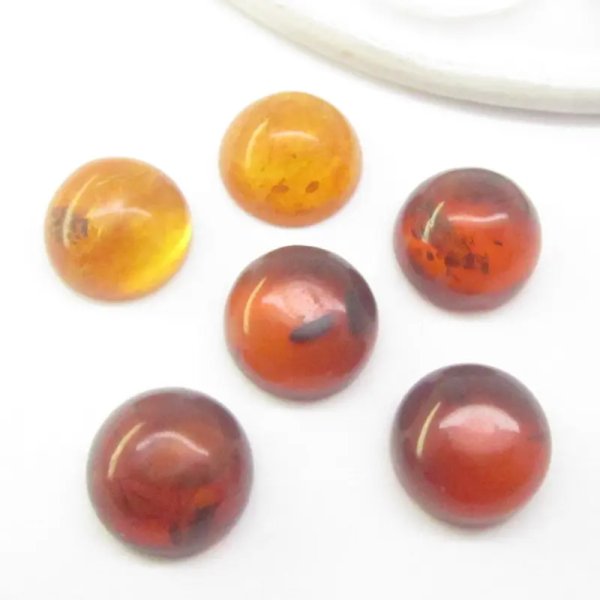 Bursztyn Koniakowy okrągły 12 mm (6 sztuk)