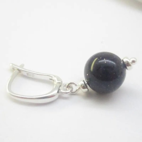 Noc Kairu w srebrze - kolczyki kulki