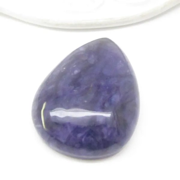 Czaroit 42x29x10 mm łza