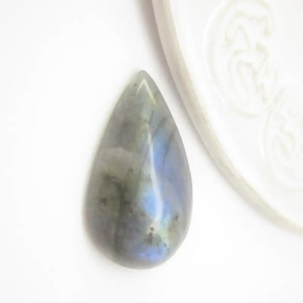 Numer 88 : 29x17x7 mm