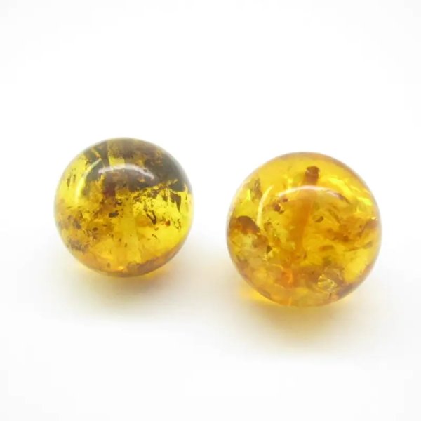 Bursztyn wiercony kulka (REZERWACJA PANI ANNA)