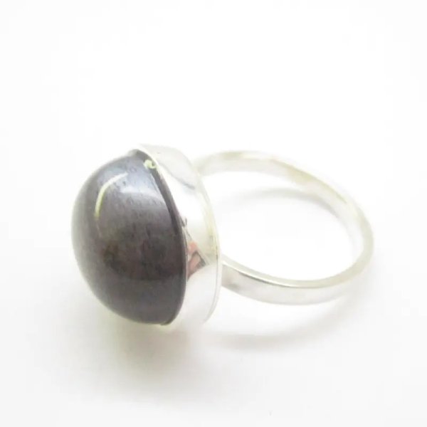 Kamień Słoneczny i srebro - pierścionek owal (Rozmiar Jubilerski 14)