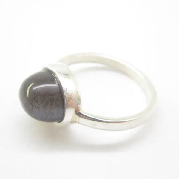 Kamień Słoneczny i srebro - pierścionek owal (Rozmiar Jubilerski 17)