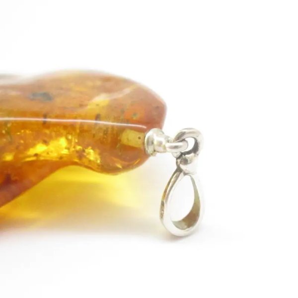 Owady, inkluzje roślinne w bursztynie i srebro - wisiorek z rzemieniem