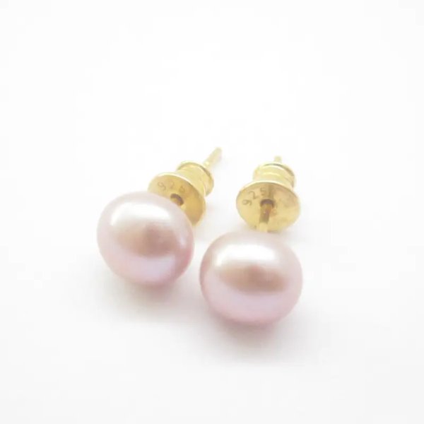 Perła różowa i srebro złocone - kolczyki sztyfty - okrągłe 8 mm (para)