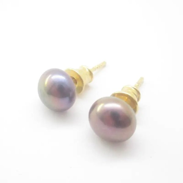 Perła fioletowa i srebro złocone - kolczyki sztyfty - okrągłe 8 mm (para)
