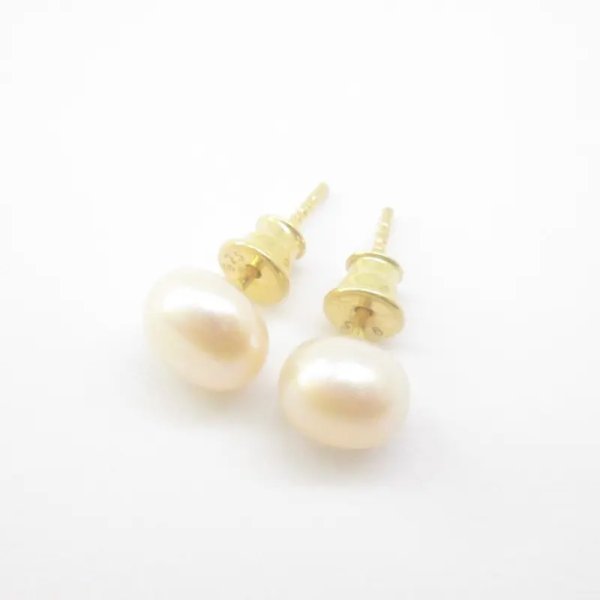 Perła łososiowa i srebro złocone - kolczyki sztyfty - okrągłe 10 mm (para)