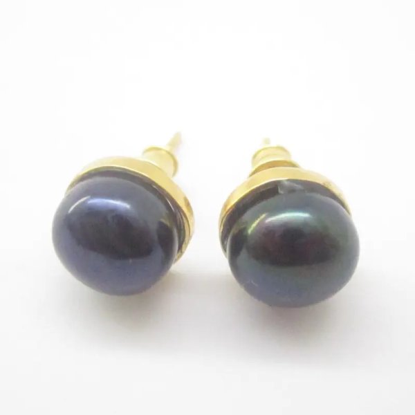 Perła granatowa i srebro złocone - kolczyki sztyfty - okrągłe 10 mm (para)
