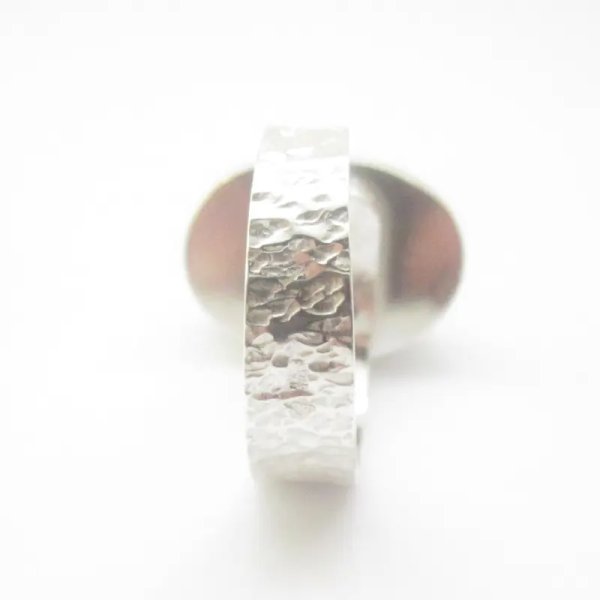 Granat Zielony w srebrze młotkowanym - pierścionek (Rozmiar Jubilerski 16) z regulacją