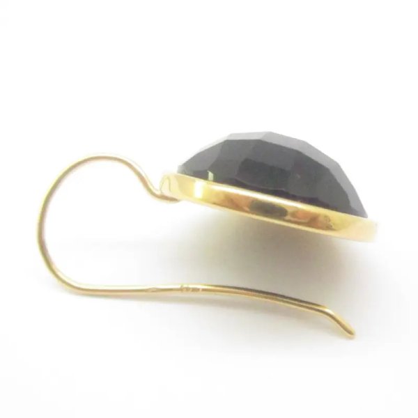 Onyks fasetowany w srebrze złoconym - kolczyki okrągłe