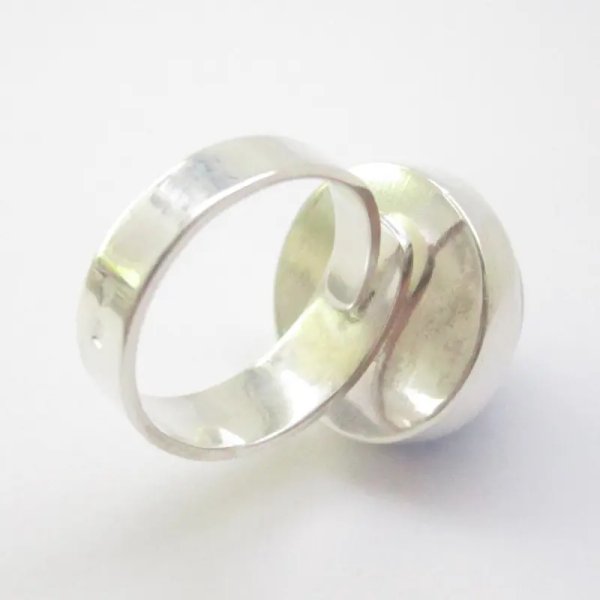 Agat niebieski w srebrze - pierścionek (Rozmiar Jubilerski 16) z regulacją