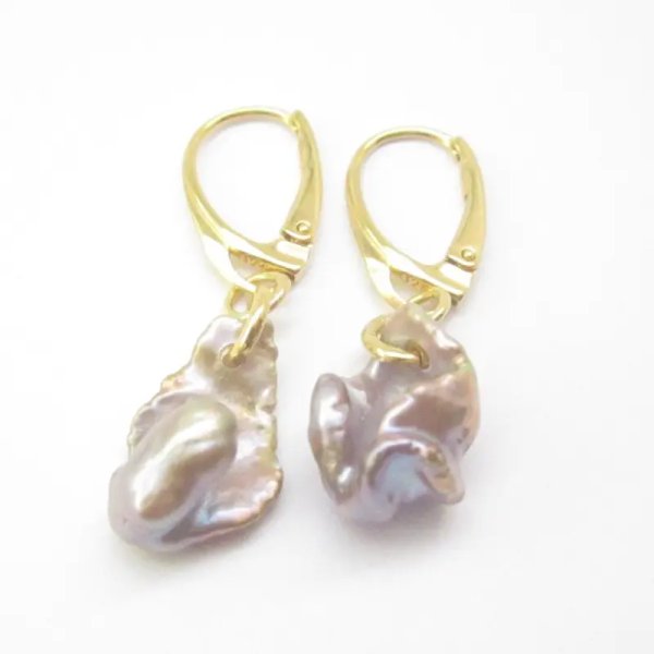 Perła fioletowa i srebro złocone - kolczyki nieregularne (para)