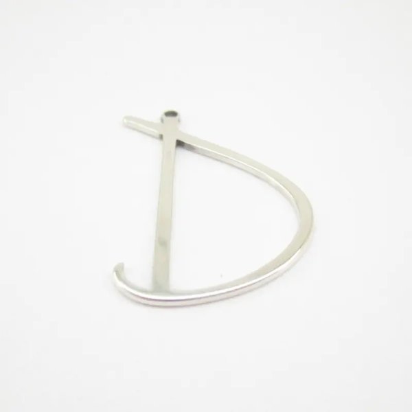 Srebro Ag - zawieszka literka D