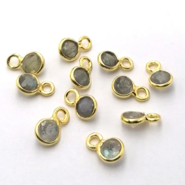 Srebro Ag złocone - wisiorek z Labradorytem