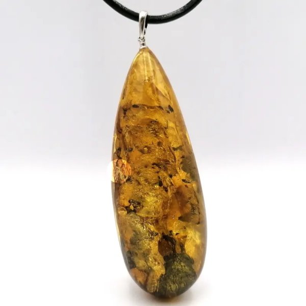 Bursztyn z inkluzją i owadem i srebro - zawieszka