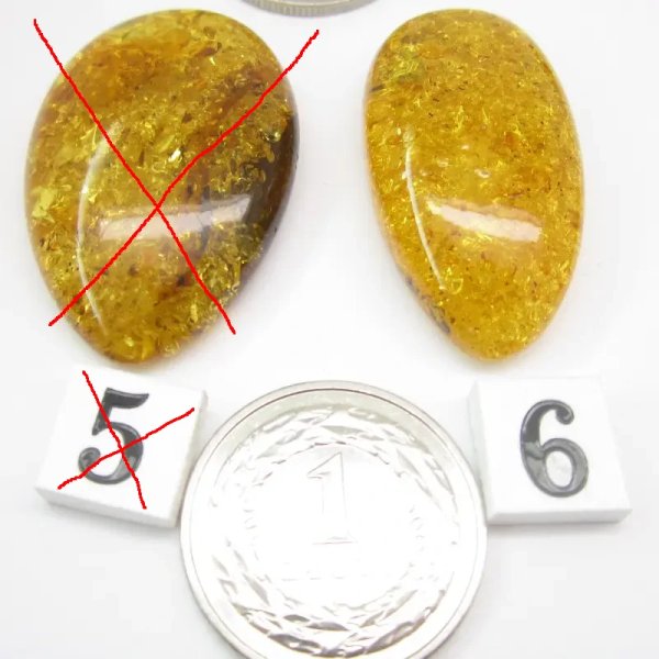 Koniakowy, cytrynowy i zielony Bursztyn z łuskami