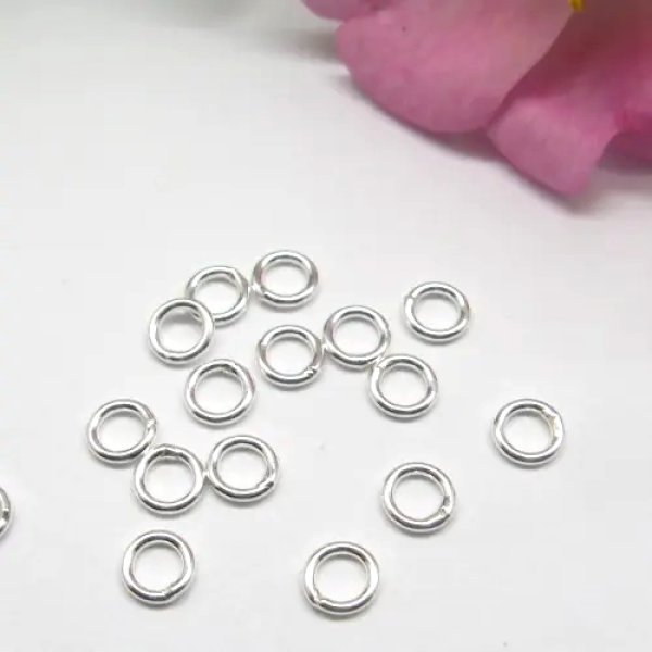 Srebro Ag - kółka zamknięte 4mm (drut 0,8)
