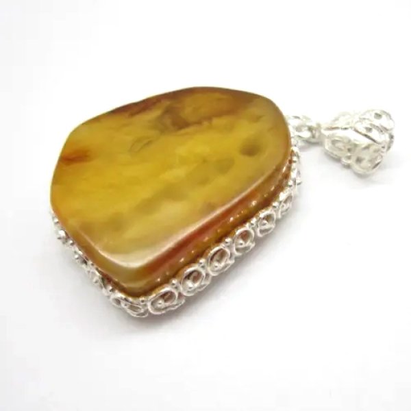 Bursztyn i srebro - zawieszka 