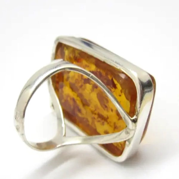 Koniakowy Bursztyn i srebro - pierścionek zaokrąglony trapez