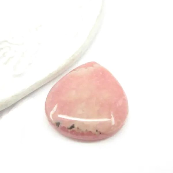 Numer 109: 27x23x6 mm