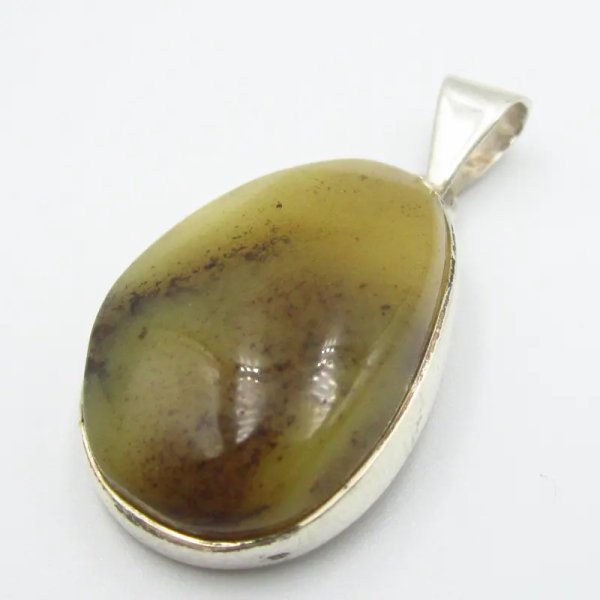 Bursztyn i srebro - wisiorek