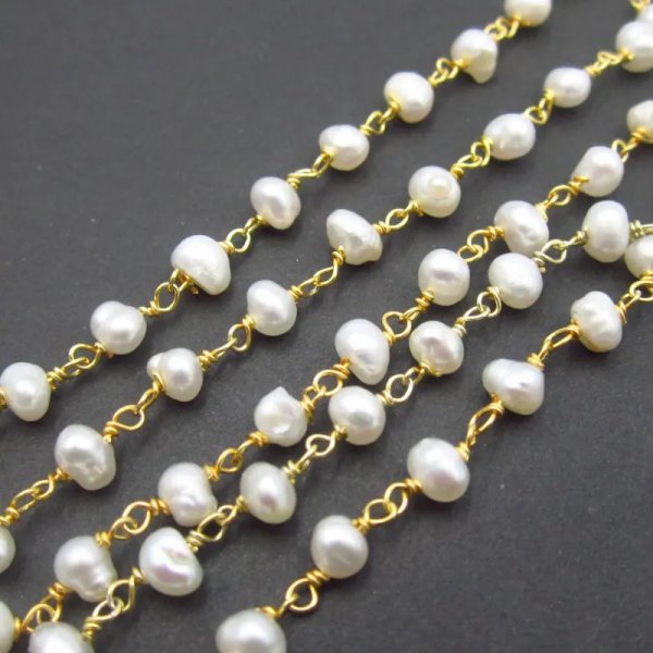 Łańcuszek z białą Perłą hodowaną - srebro złocone (19cm)