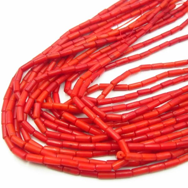 Koral czerwony tulejki 7x3 mm (sznur)