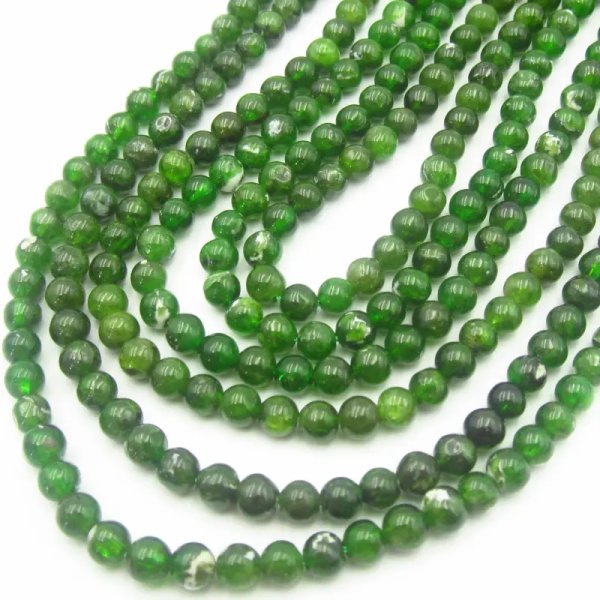 Diopsyd kulki 4,5-5 mm (sznur)