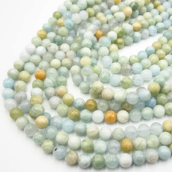 Akwamaryn kulki 8mm (sznur)