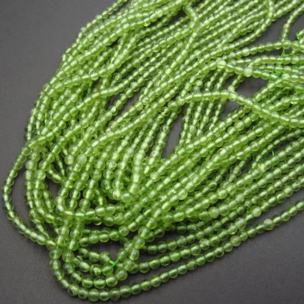 Oliwin (Peridot) kulki polerowane 3,5 mm (sznur) 