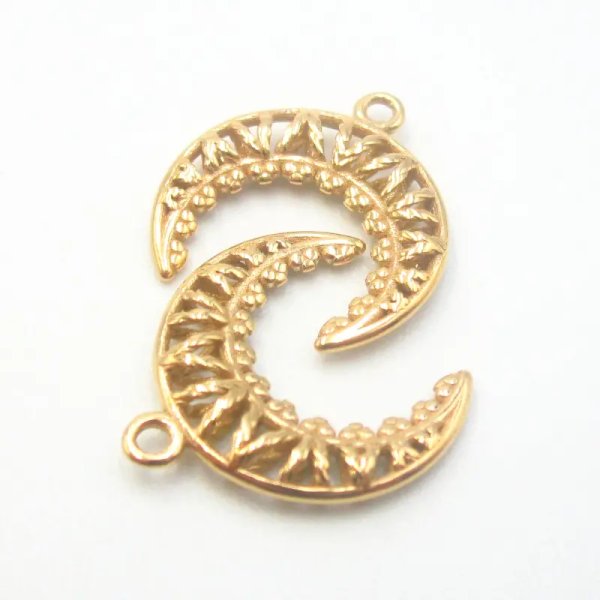 Srebro złocone Ag - zawieszka Róg obfitości 15x14 mm