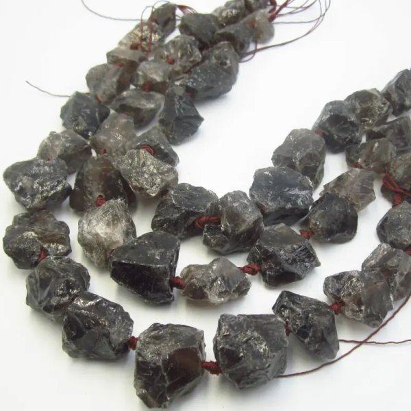 Kwarc Dymny surowy duże bryłki - nieregularne (sznur lub sztuka)