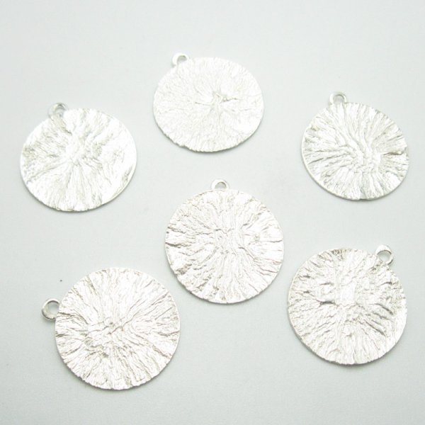 Srebro Ag  - zawieszka blaszka młotkowana 19-20mm