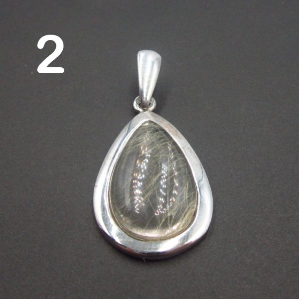 Kwarc Rutylowy ze złotą nitką i srebro rodowane - wisiorek