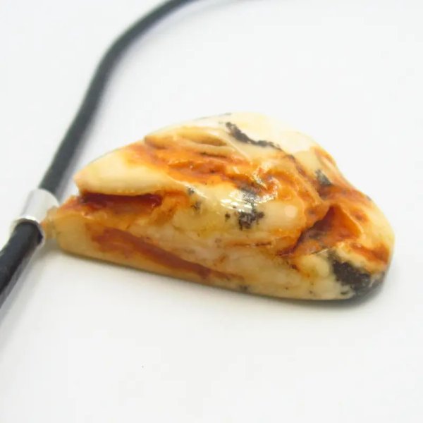 Naturalny Bursztyn biały i srebro - naszyjnik na rzemieniu (50,5 cm)