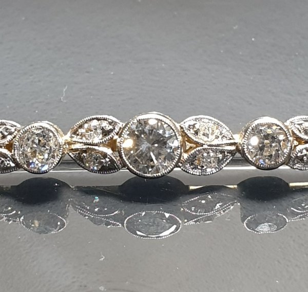 Antyczna Broszka w stylu secesyjnym z brylantami w starym europejskim szlifie