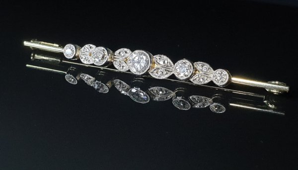 Antyczna Broszka w stylu secesyjnym z brylantami w starym europejskim szlifie