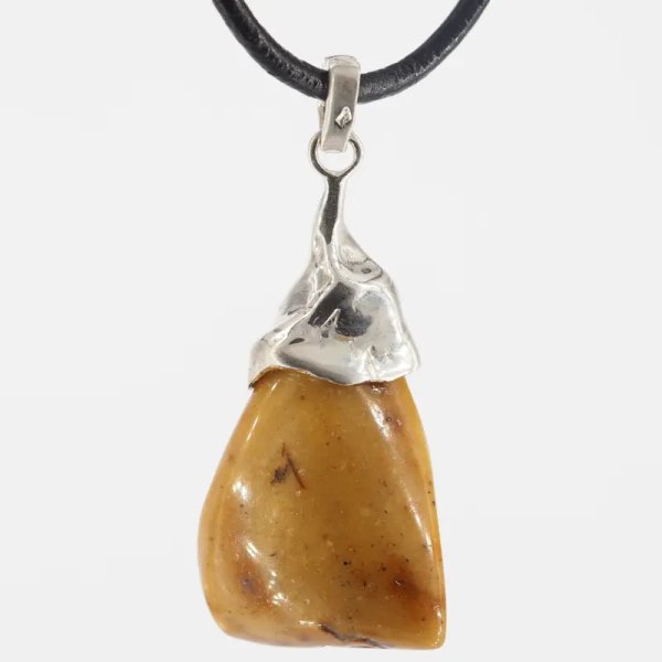 Naturalny Bursztyn bałtycki i srebro - naszyjnik na rzemieniu
