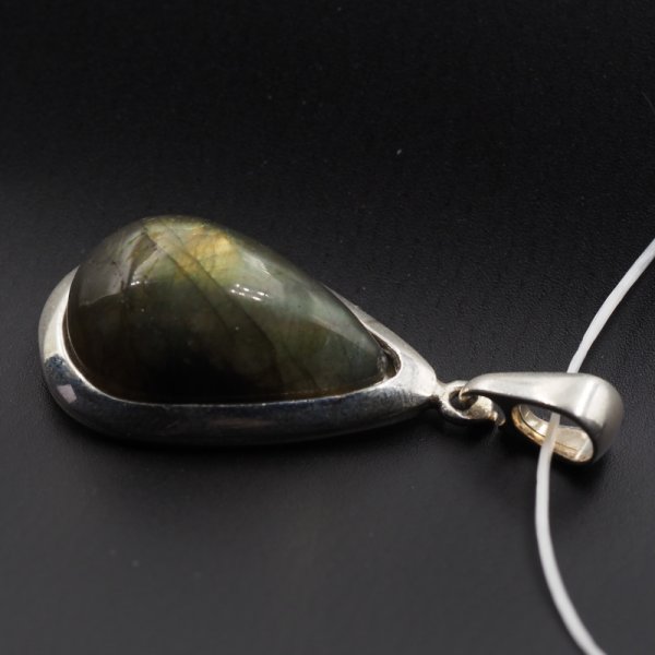 Labradoryt i srebro - wisiorek łza