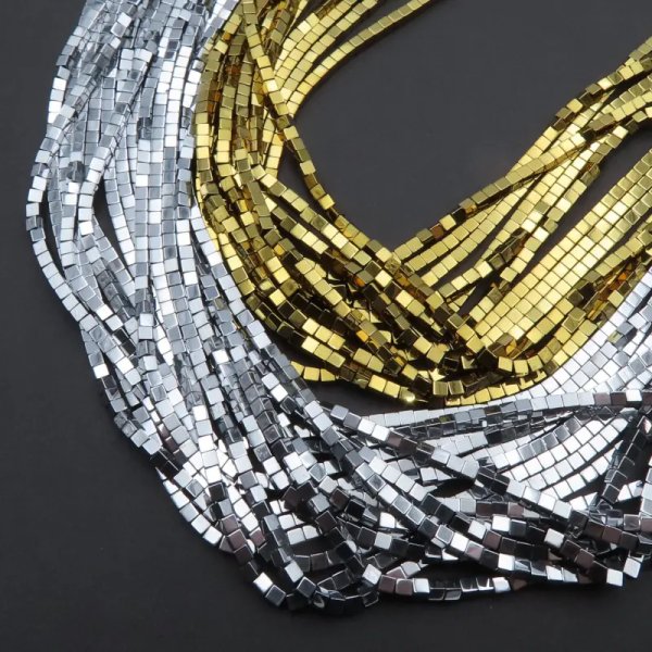 Hematyt srebrny lub złoty kostka 2x2 mm – sznur ok. 38 cm