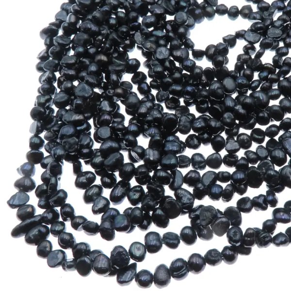 Perły Naturalne Hodowane czarne 4-4,5 mm (sznur)