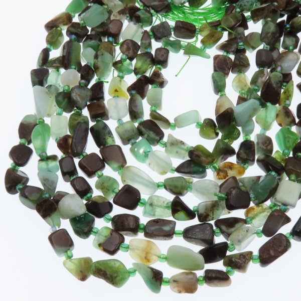 Chryzopraz pastylki nieregularne – sznur ok. 38 cm