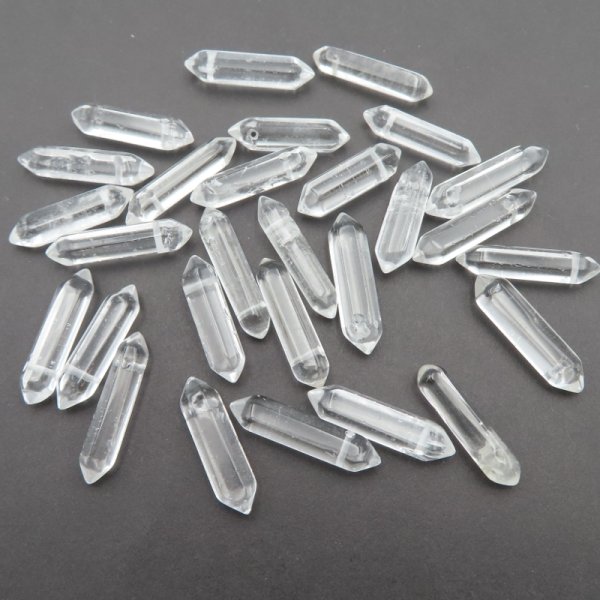 Kryształ Górski  - sople wiercone 23-26x6mm (sztuka)