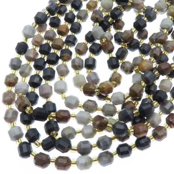 Agat fasetowany - wielościany 6 mm (sznur)