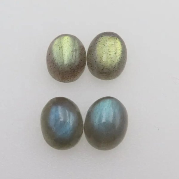 Labradoryt 10x8 mm owal (para) 