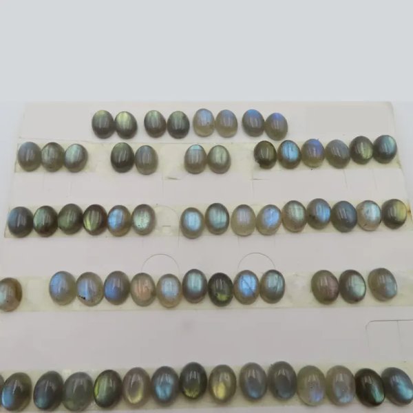 Labradoryt 10x8 mm owal (para) 