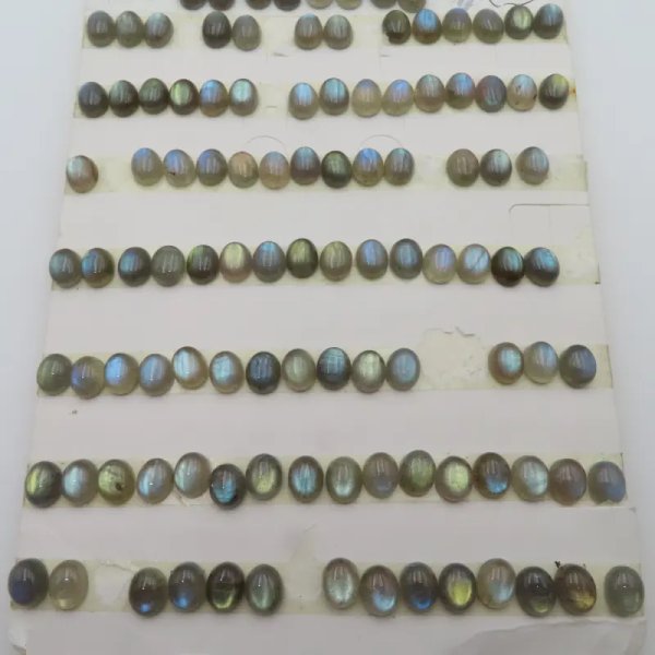 Labradoryt 10x8 mm owal (para) 